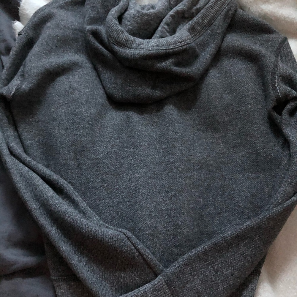 American Eagle fleece lined sweatshirt - Picture 2 of 3